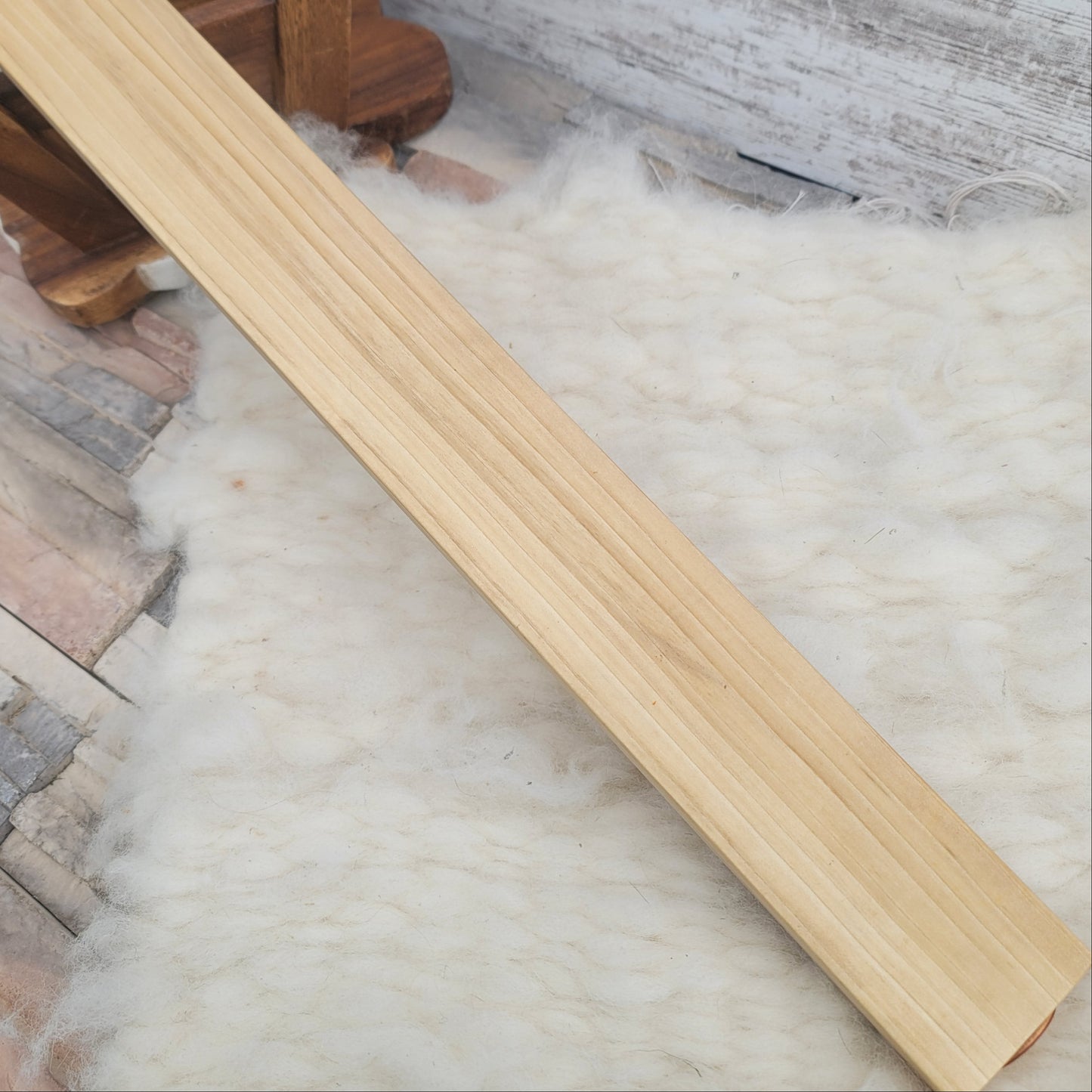 24" Dainty Lady Peg Loom - Maple