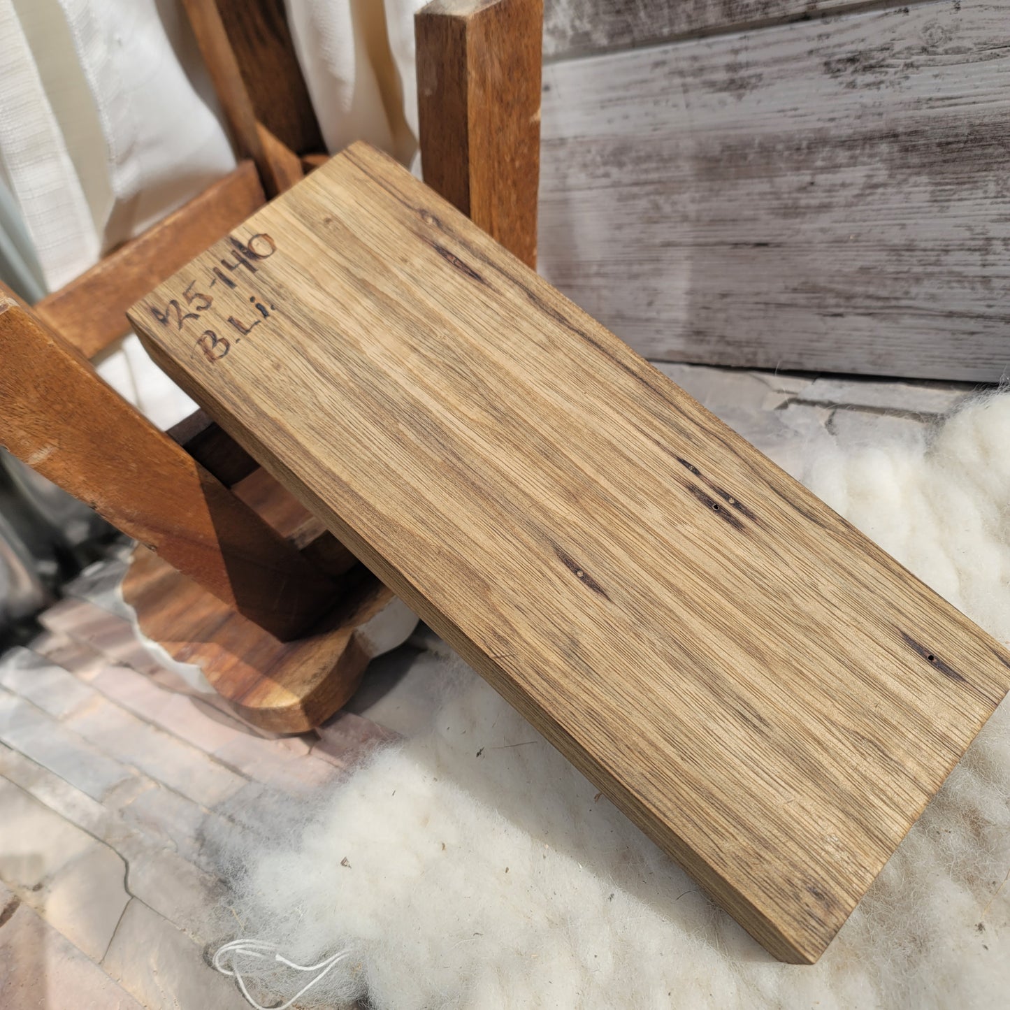 12" Goldilocks Peg Loom - Black Limba - 25-140