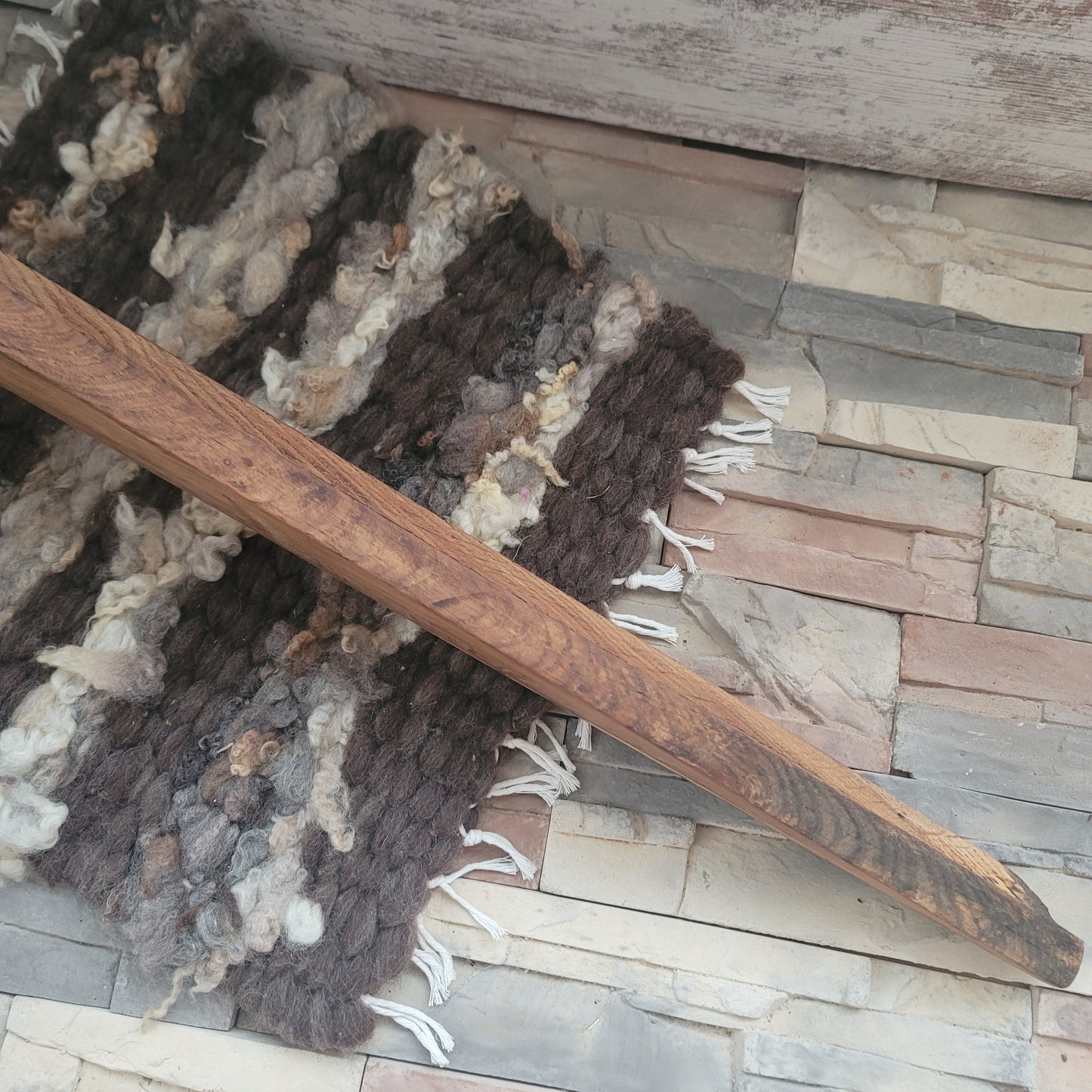 28" Goldilocks Peg Loom - White Oak - Live Edge - 25-174