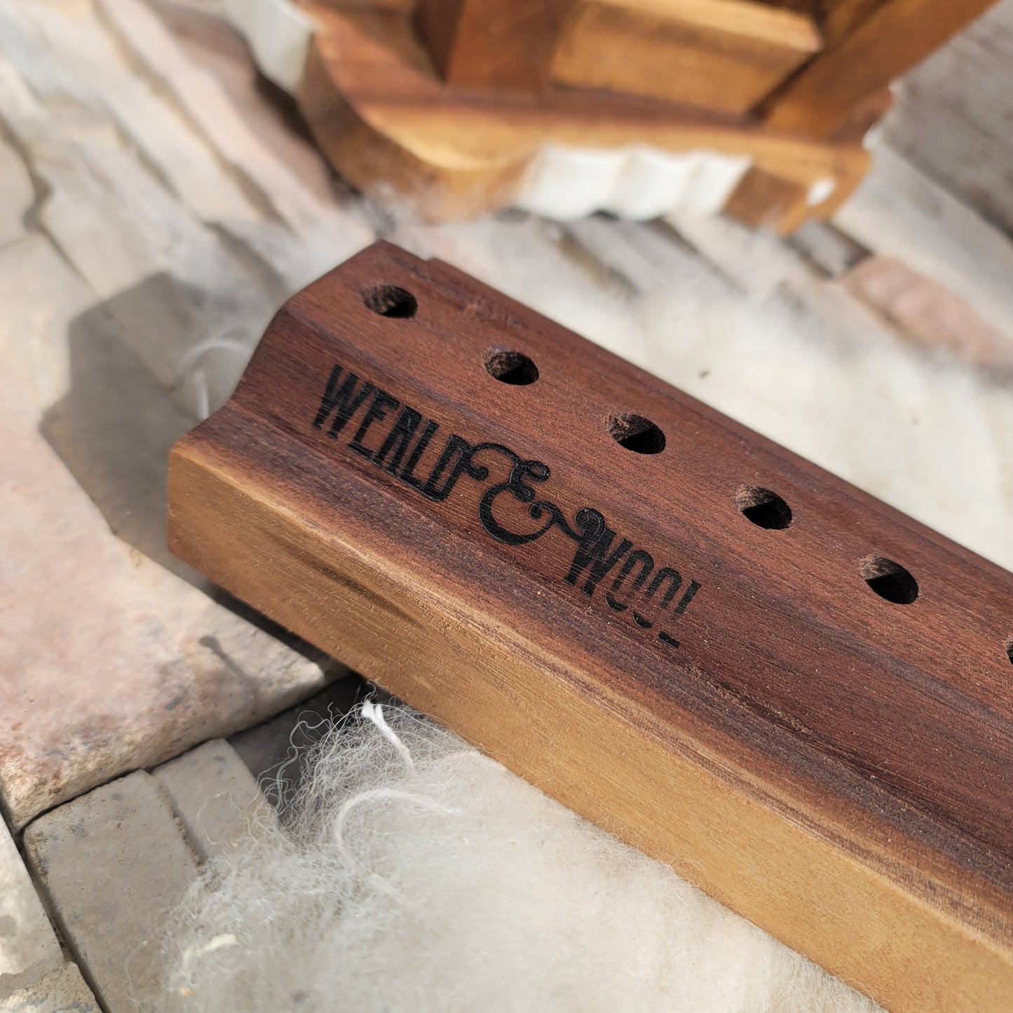 17" OG Peg Loom - Black Walnut - 25-135