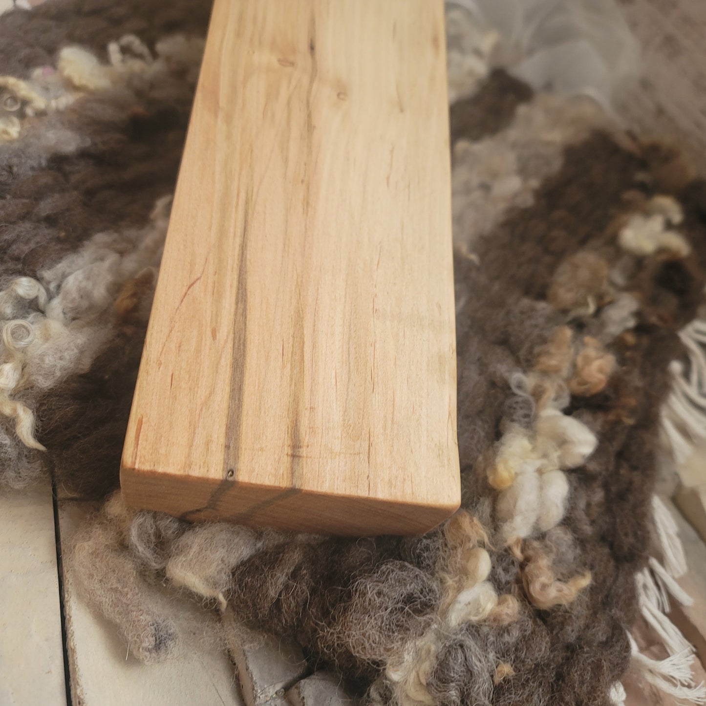 24" 2 Row Ambrosia Maple Peg Loom - 25-197