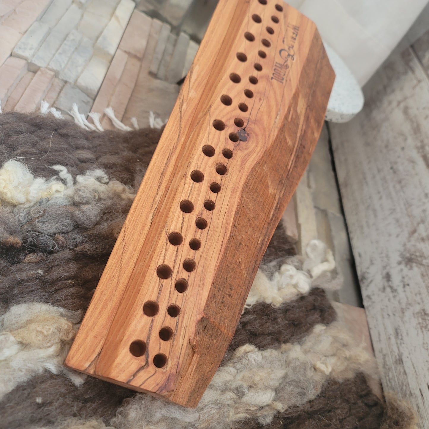 14" 2 Row Peg Loom - Live Edge - Black Locust - 25-186