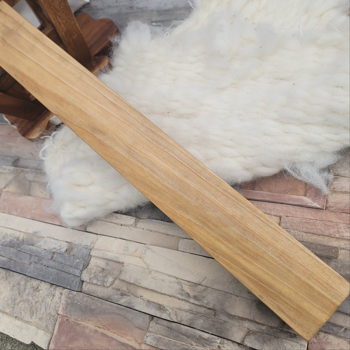 24" Dainty Lady Peg Loom - Maple