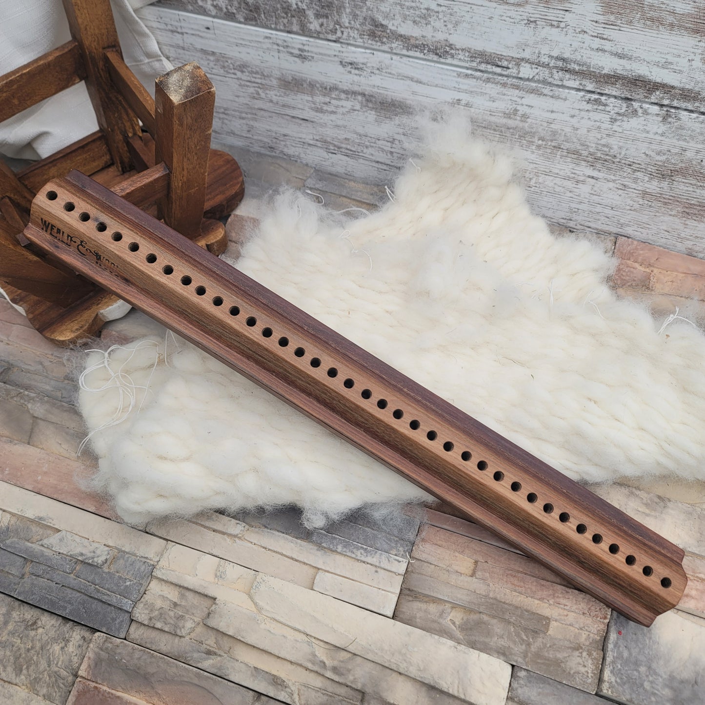 24" Walnut Dainty Lady Peg Loom - 24-065