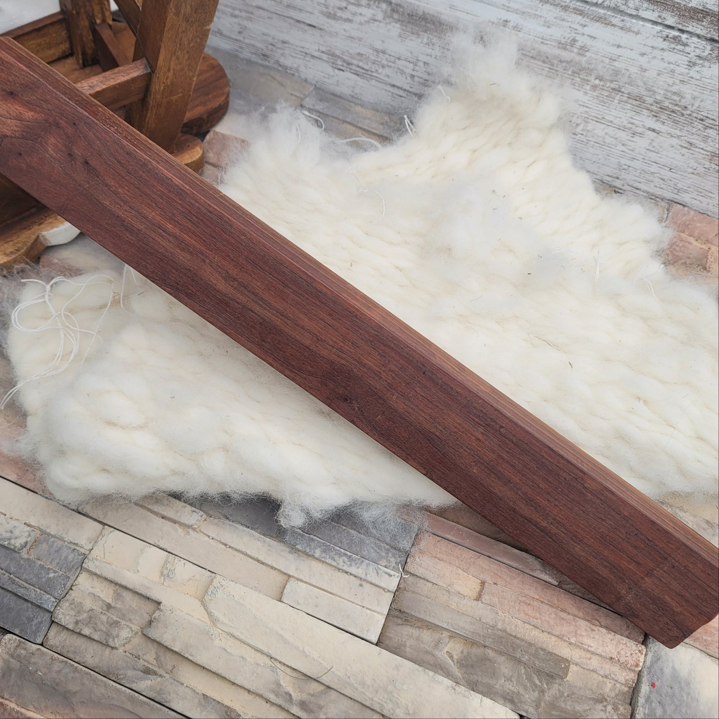 24" Dainty Lady Peg Loom - Black Walnut