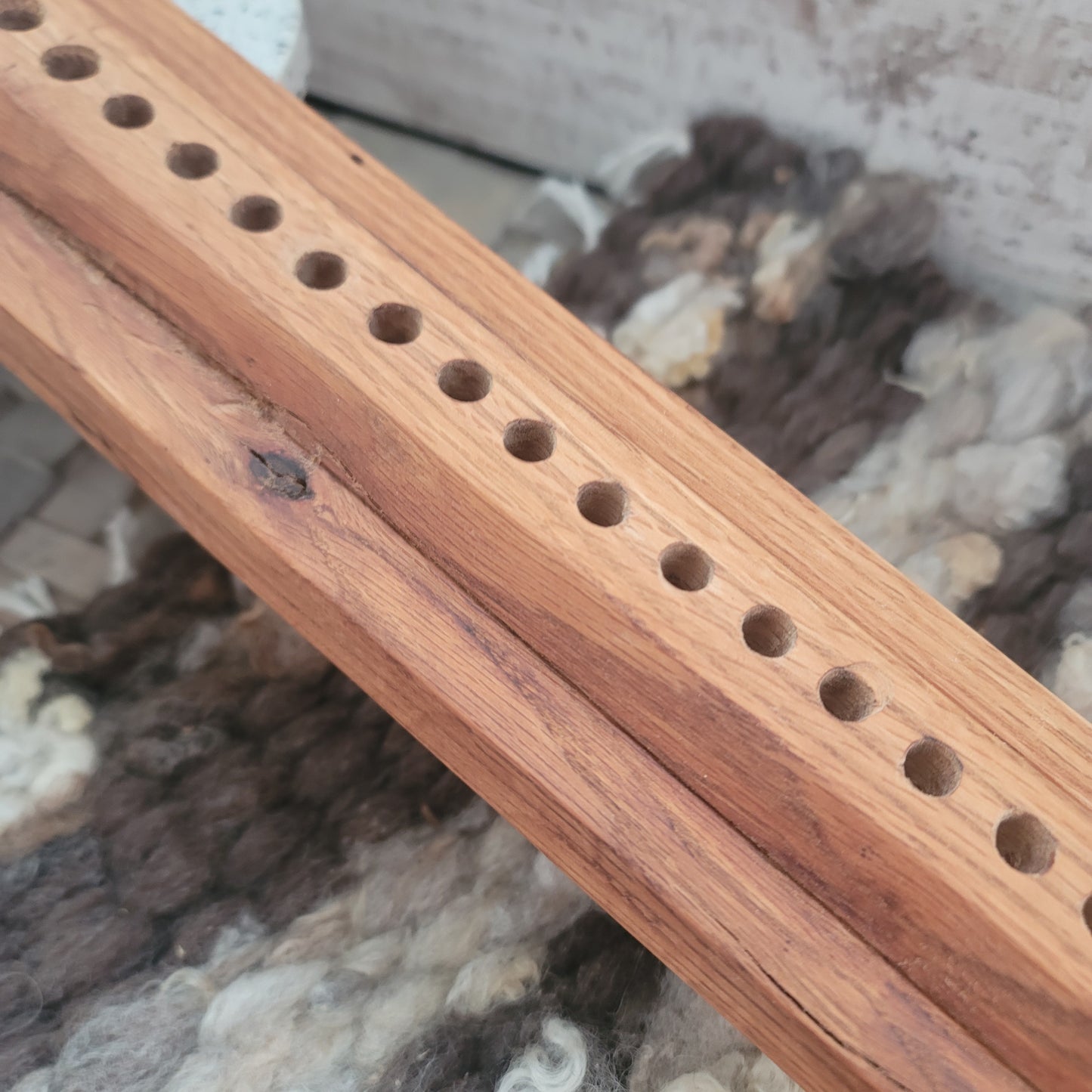 26" Dainty Lady Peg Loom - White Oak - 25-171