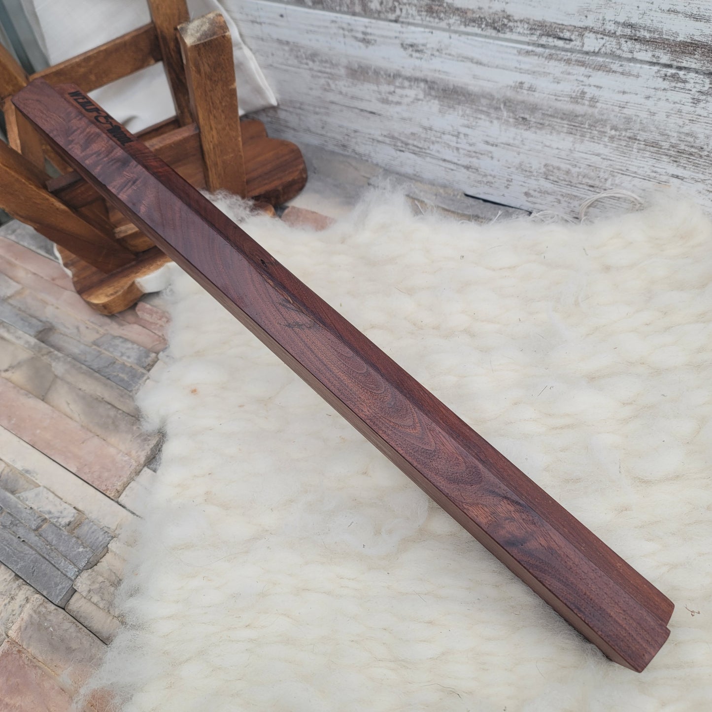 24" Dainty Lady Peg Loom - Black Walnut - 24-193