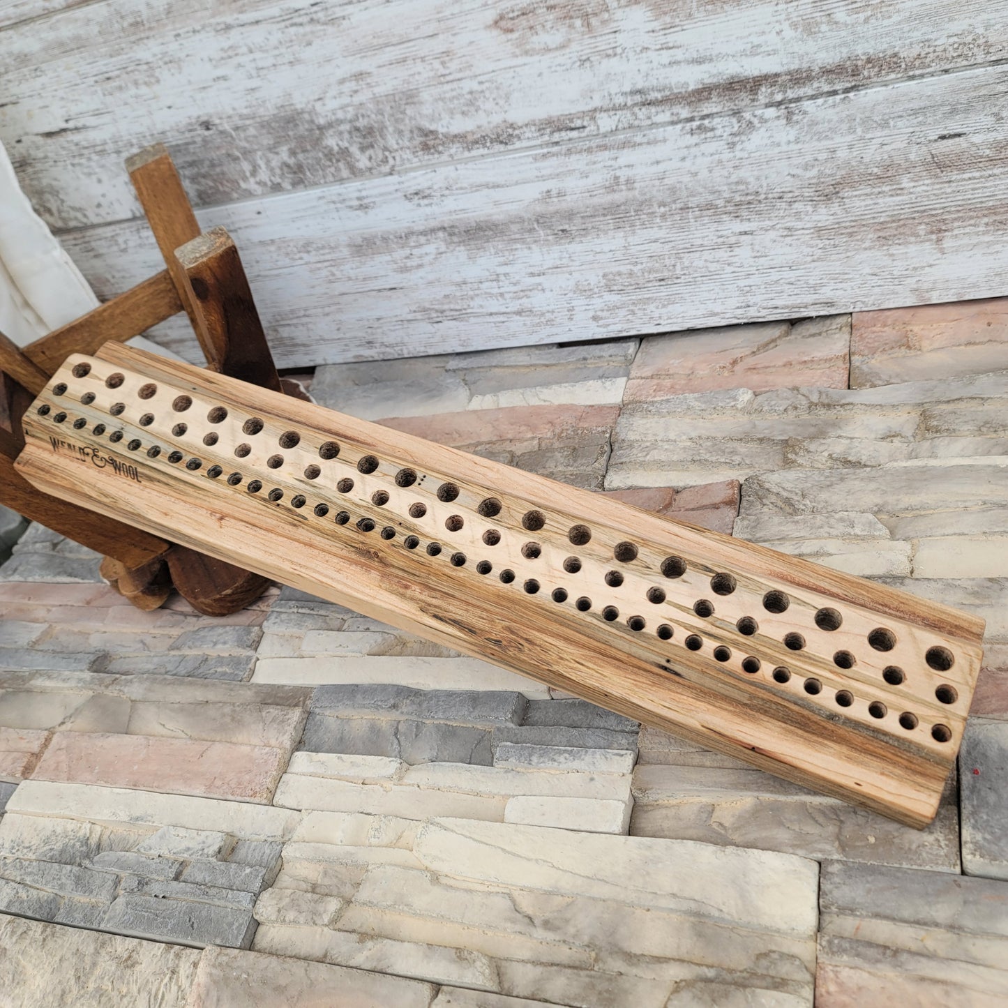 24" Ambrosia Maple Goldilocks Peg Loom - 25-115