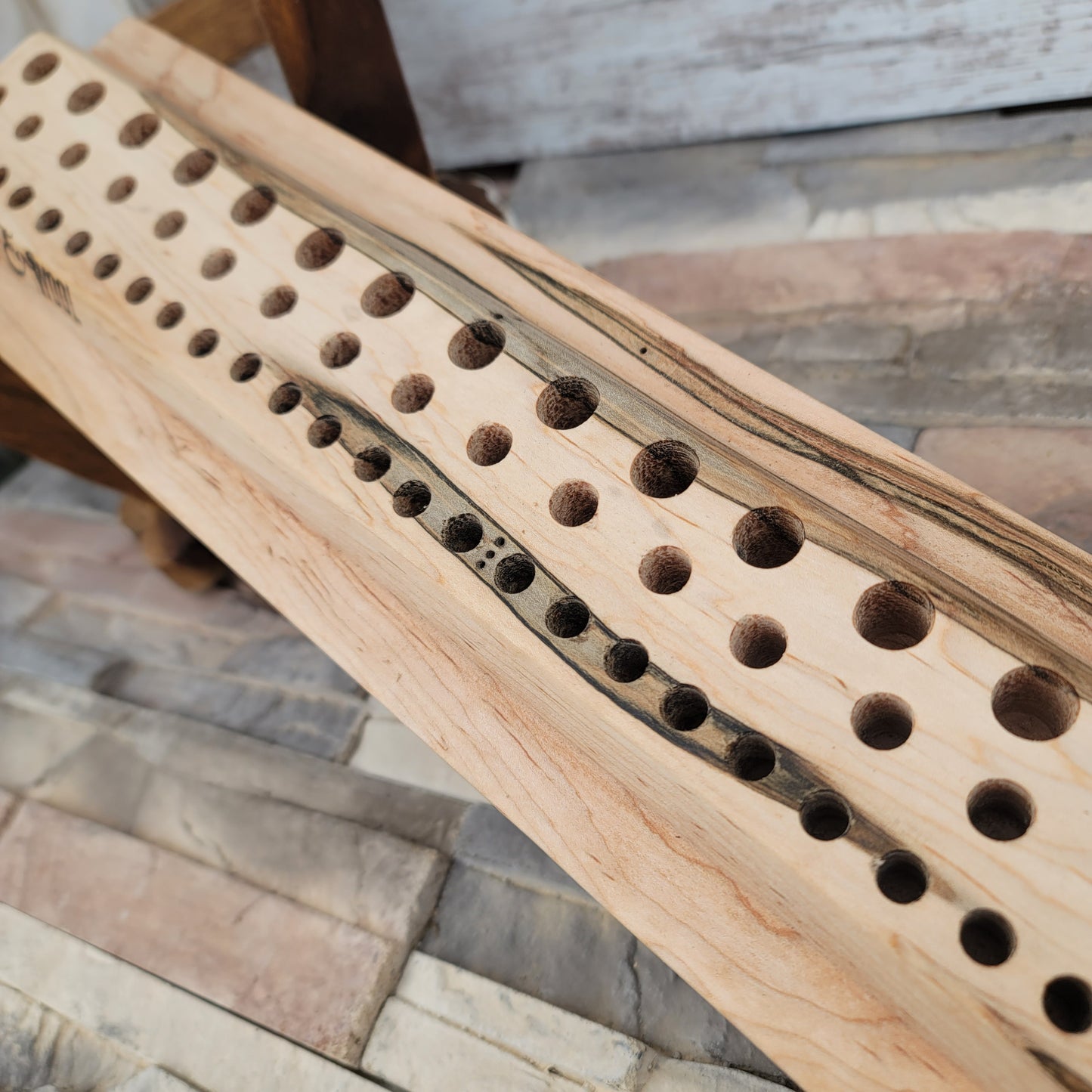 24" Ambrosia Maple Goldilocks Peg Loom - 25-116