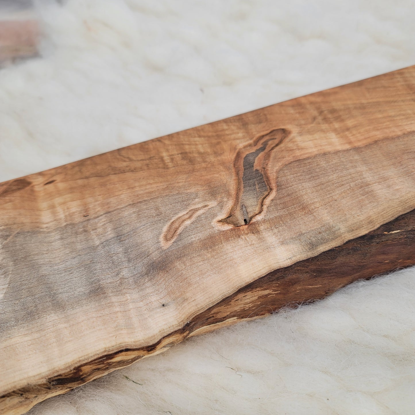 39" Ambrosia Maple Live Edge Goldilocks Peg Loom - 25-114