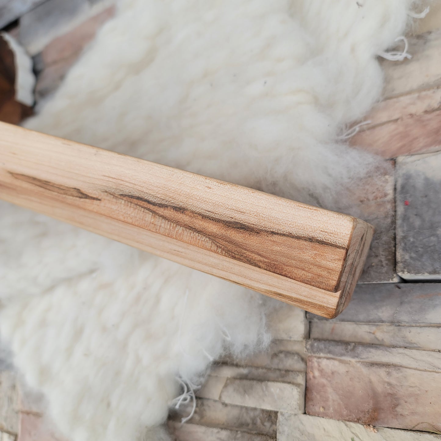 24" Ambrosia Maple Goldilocks Peg Loom - 25-106