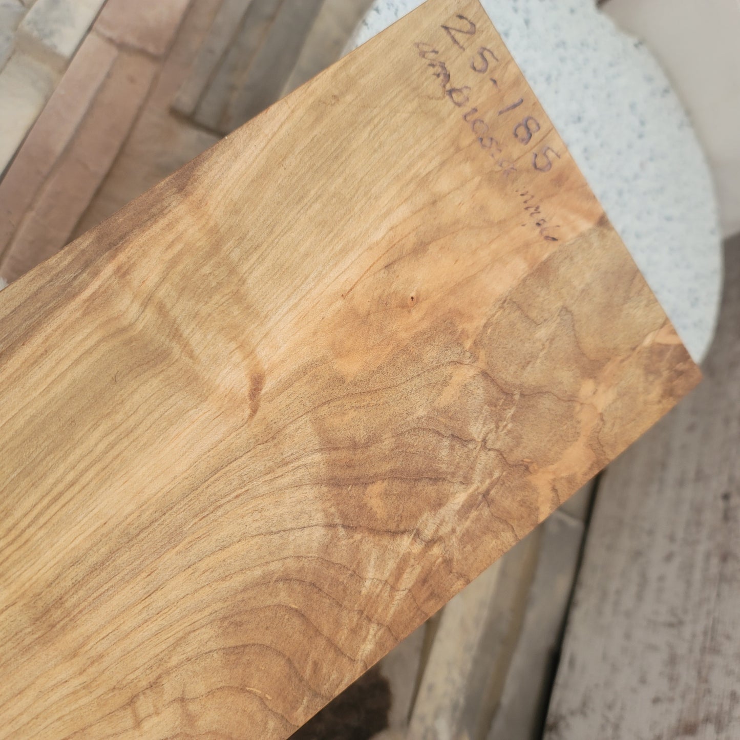 16" Ambrosia Maple Live Edge Goldilocks Peg Loom - 25-185