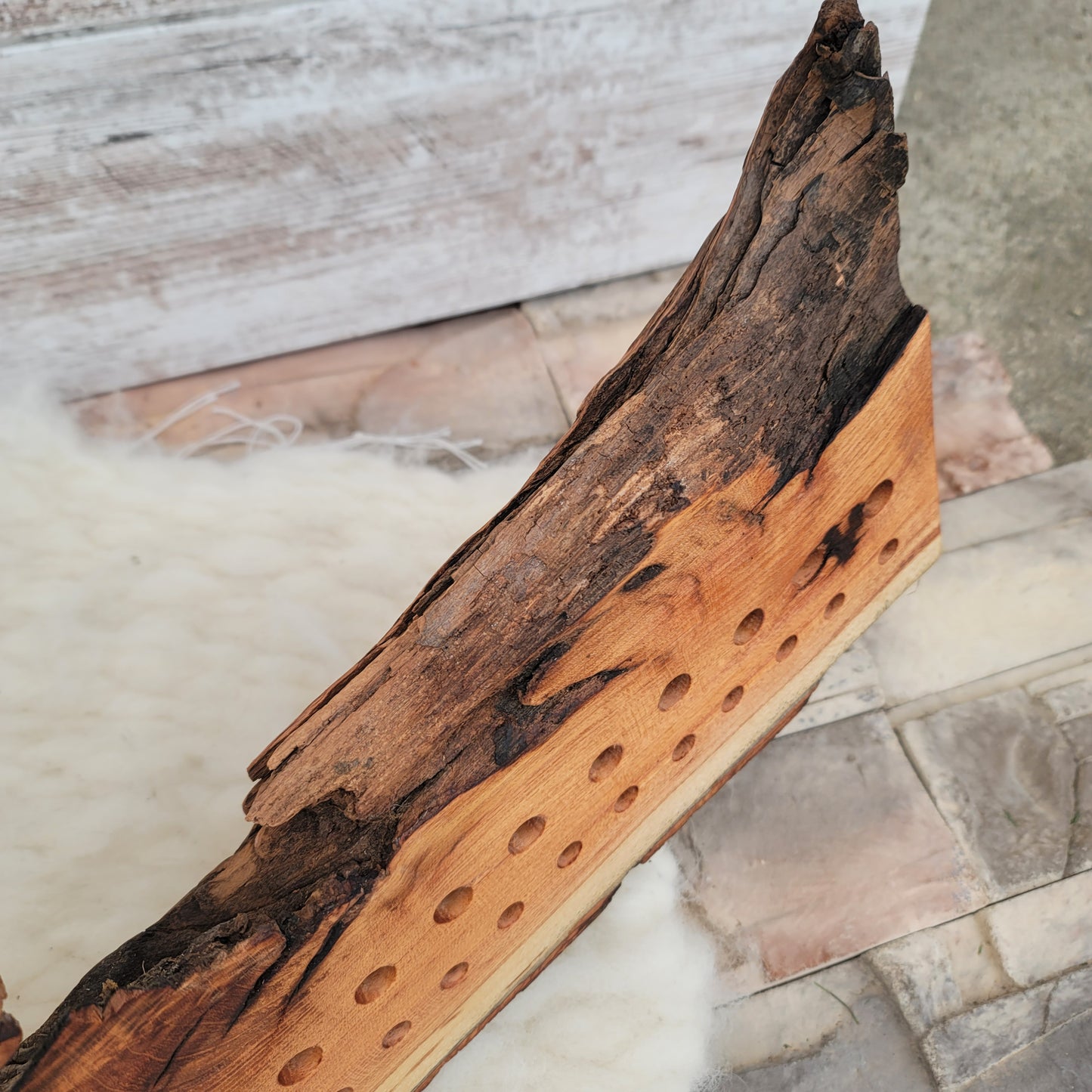 37" Goldilocks Peg Loom - Live Edge - Black Locust - 25-108
