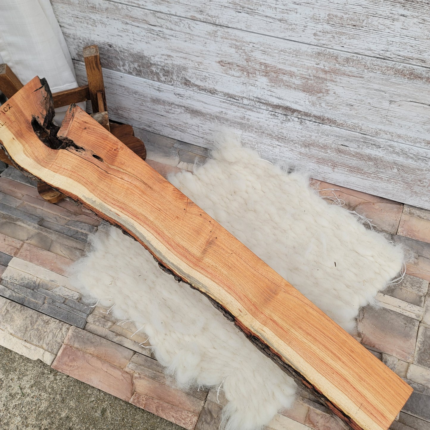 37" Goldilocks Peg Loom - Live Edge - Black Locust - 25-102