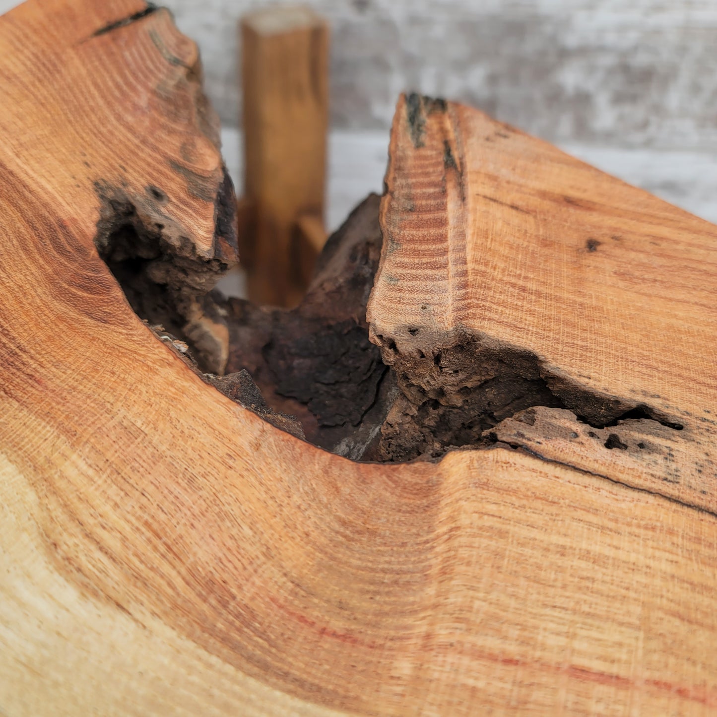 37" Goldilocks Peg Loom - Live Edge - Black Locust - 25-102