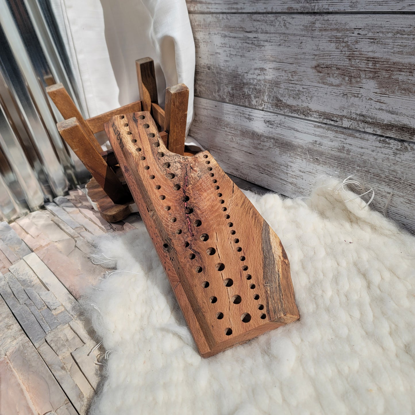 20" Goldilocks Peg Loom - White Oak - Live Edge - 25-098
