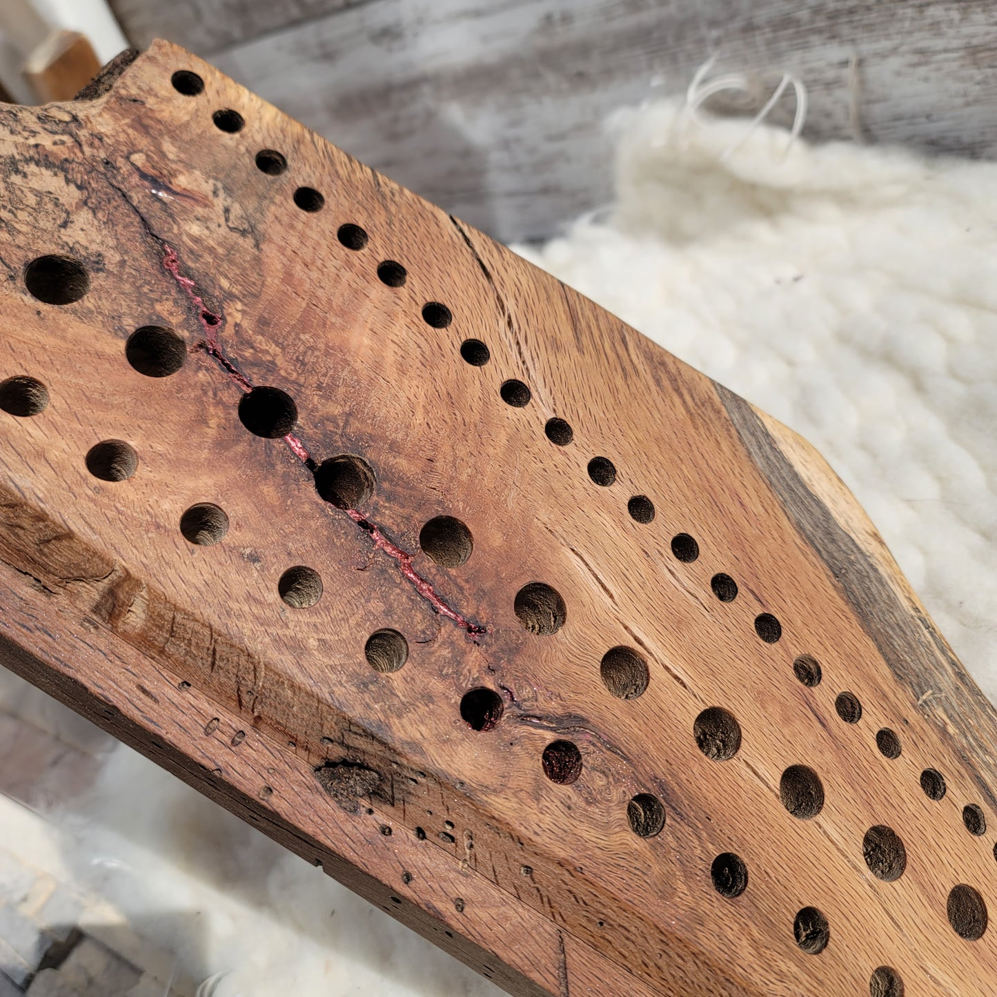 20" Goldilocks Peg Loom - White Oak - Live Edge - 25-098