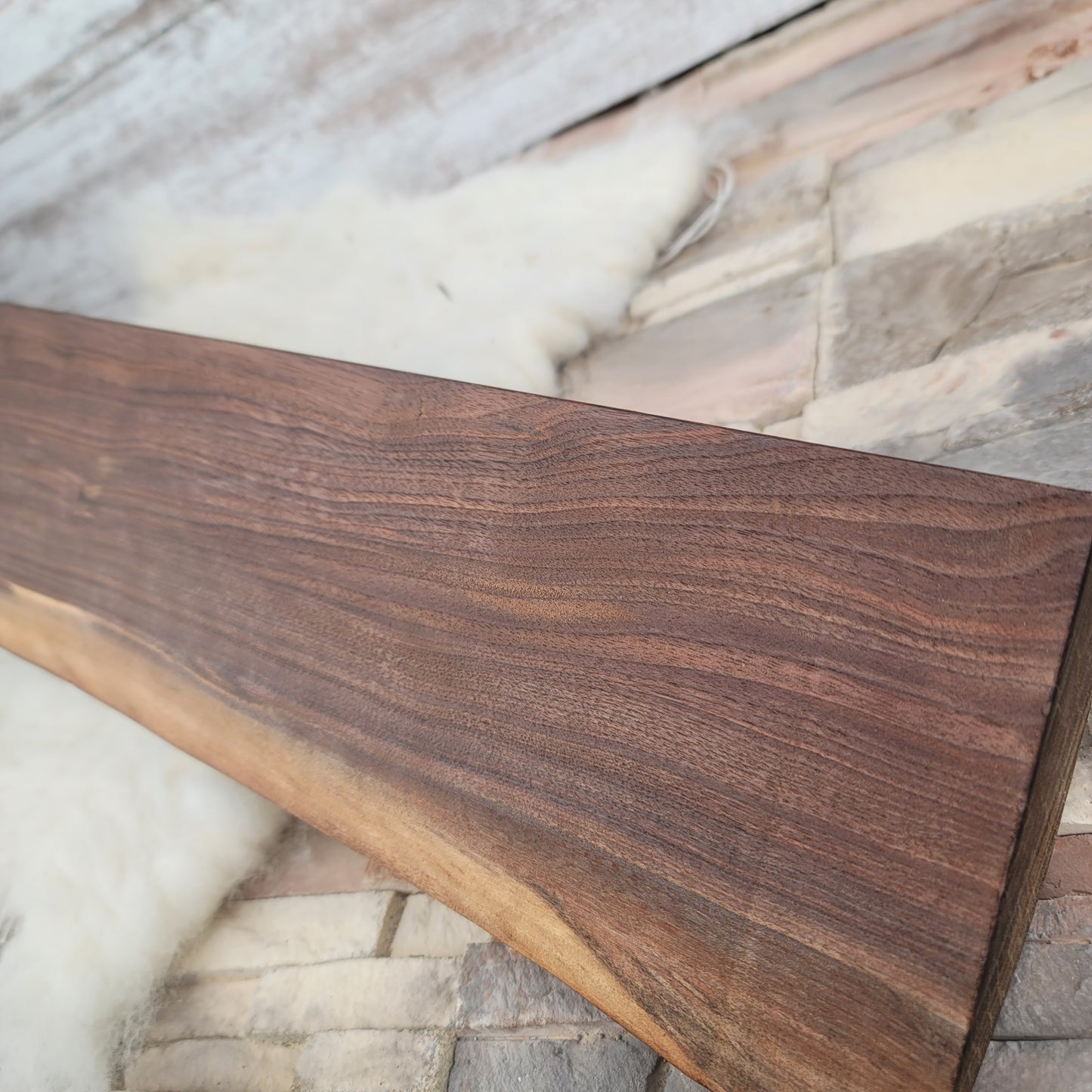 38" Goldilocks Peg Loom - Walnut Live Edge - 25-084