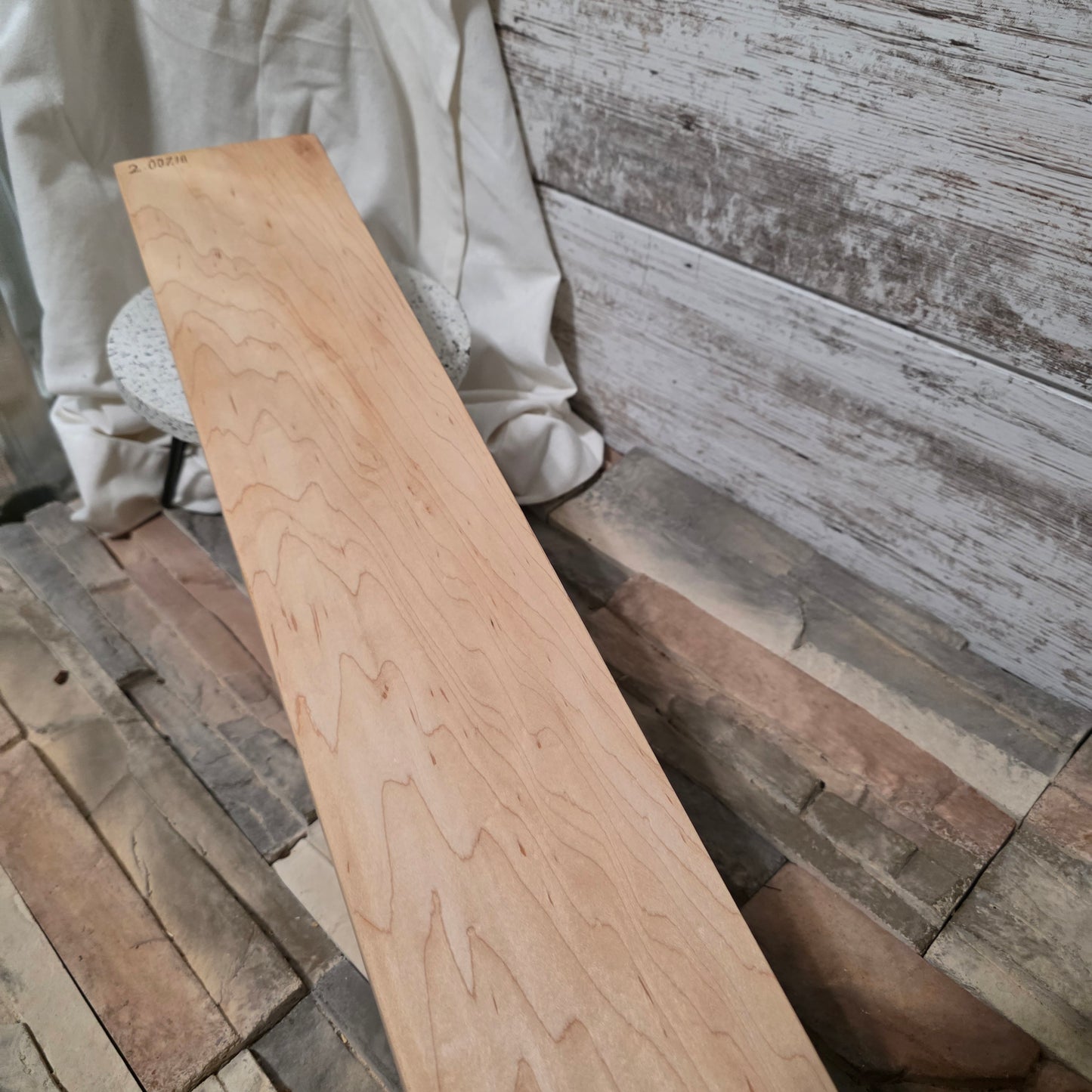 36" Quilted Maple Goldilocks Peg Loom