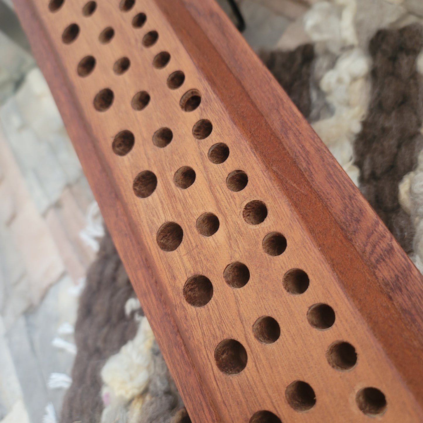 24" Sapele Goldilocks Peg Loom - 25-177