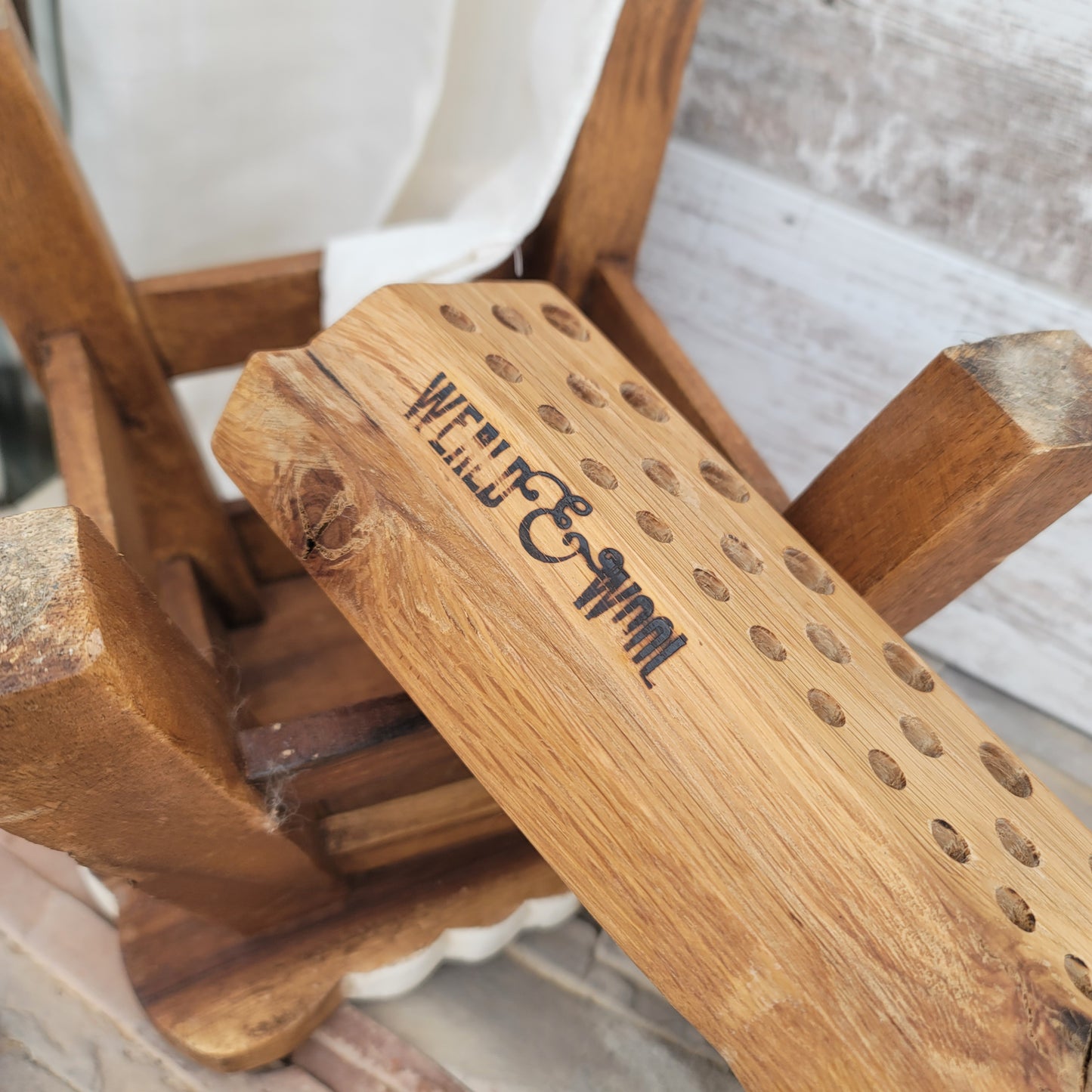 36" Goldilocks Peg Loom - White Tiger Oak - 25-070