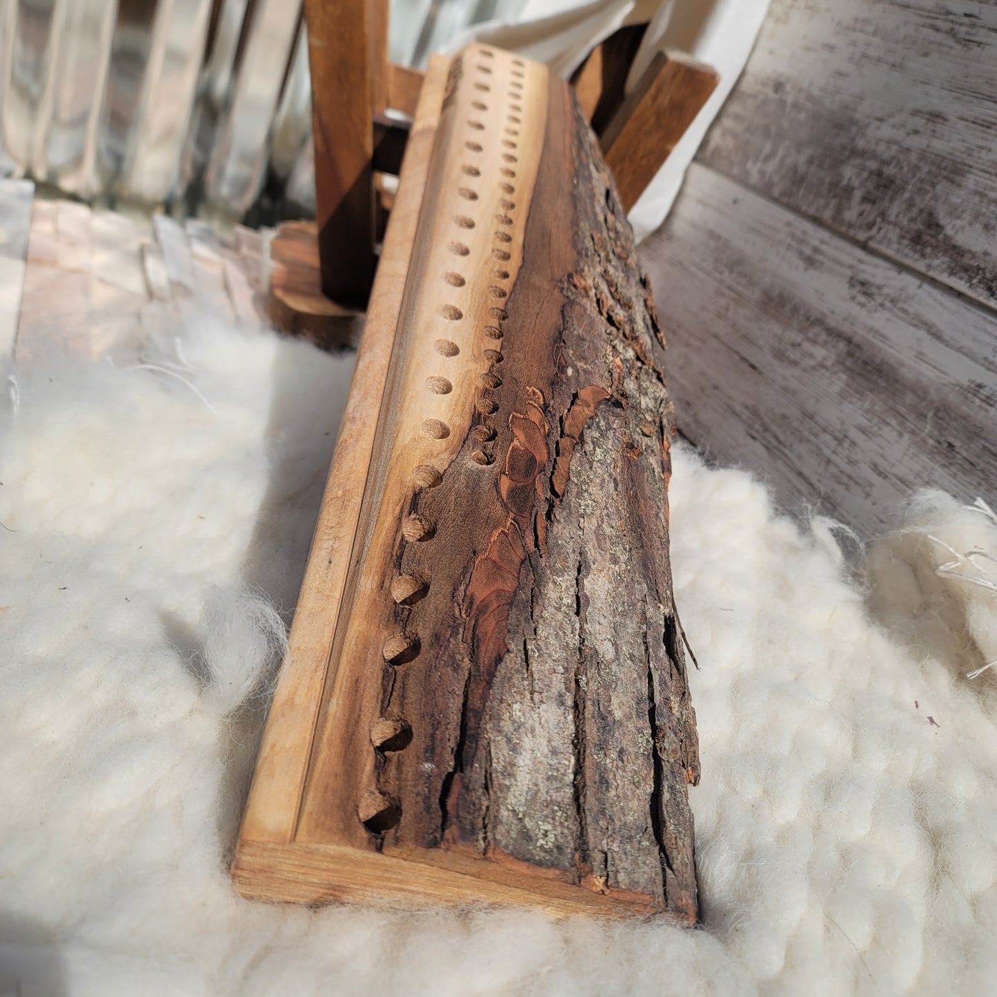 21" 2 Row Ambrosia Maple Live Edge Peg Loom - 25-099