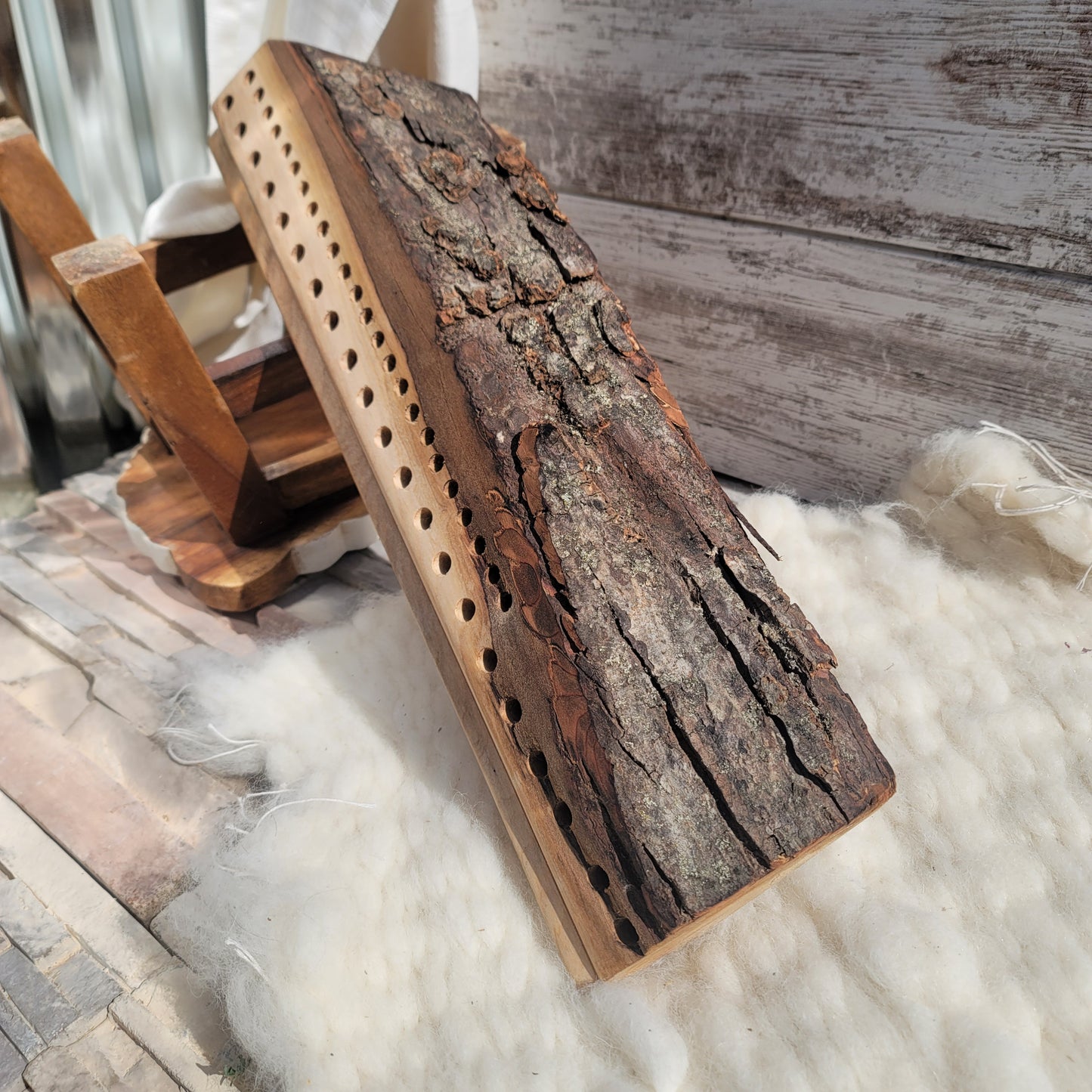 21" 2 Row Ambrosia Maple Live Edge Peg Loom - 25-099