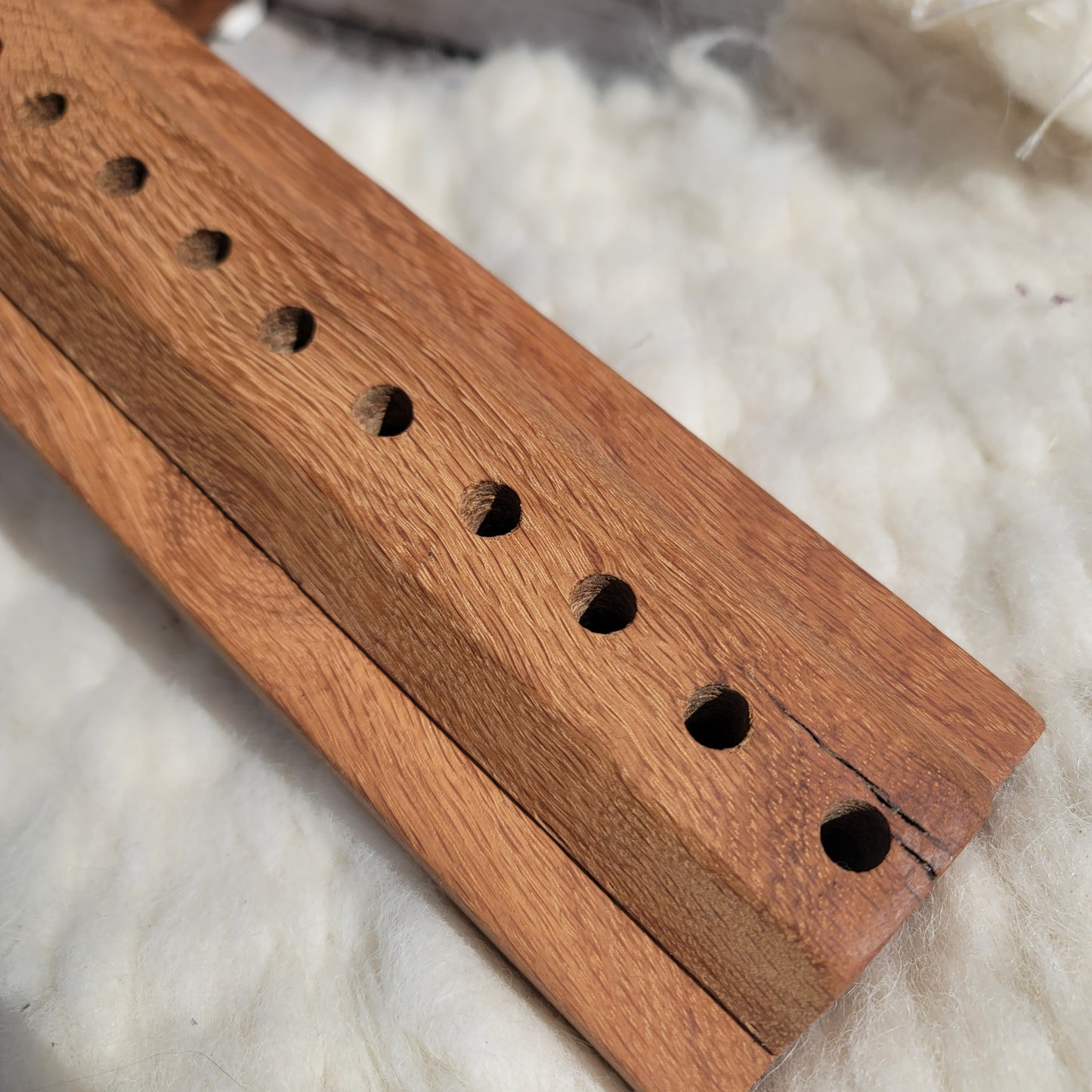 20" OG Peg Loom - White Tiger Oak - 25-124