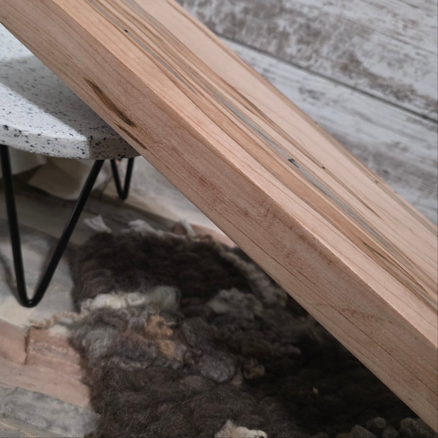 24" Goldilocks Peg Loom - Ambrosia Maple