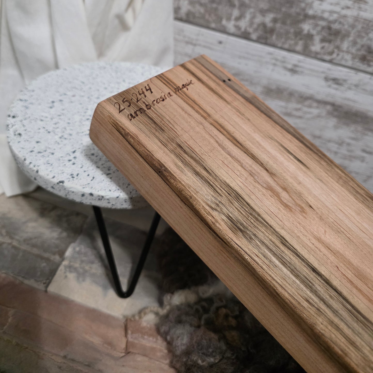 24" Ambrosia Maple Goldilocks Peg Loom - 25-244