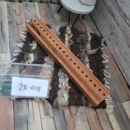 20" OG Peg Loom - Red Oak