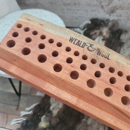 24" Goldilocks Peg Loom - Live Edge - Black Locust - 25-175