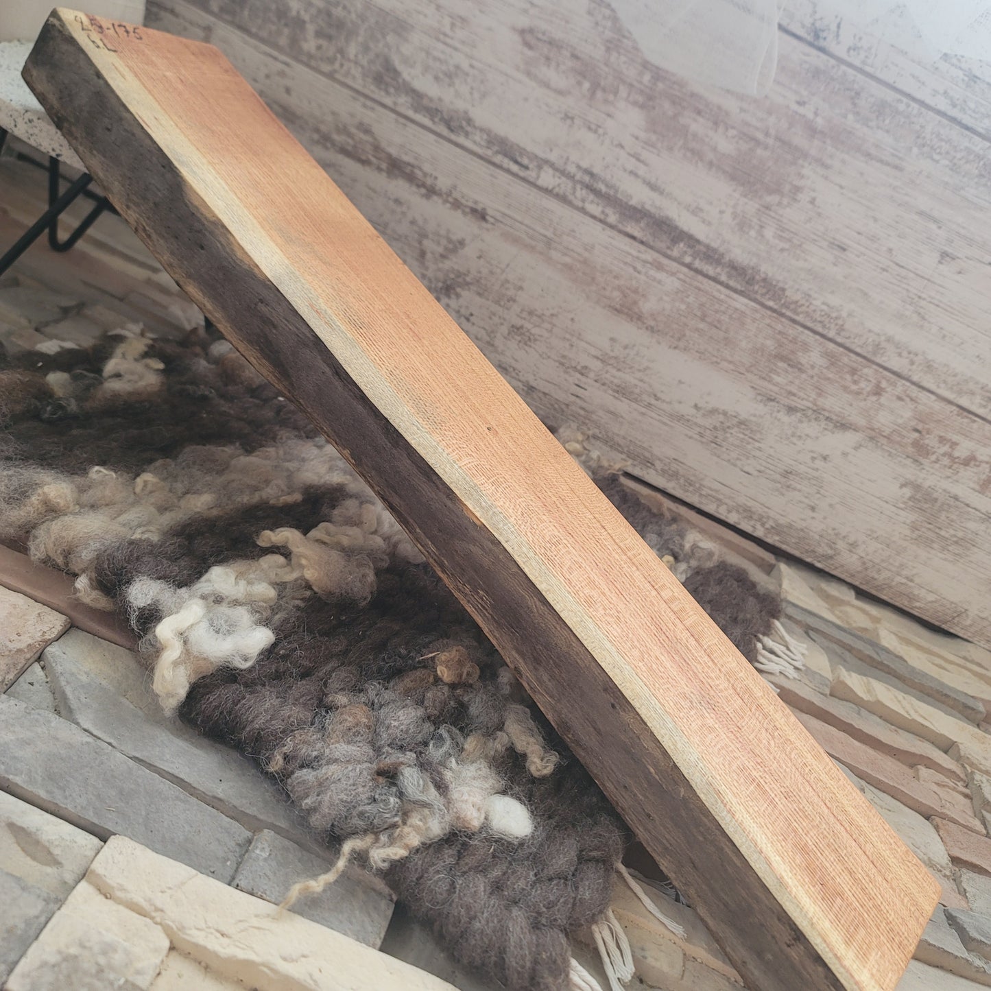 24" Goldilocks Peg Loom - Live Edge - Black Locust - 25-175