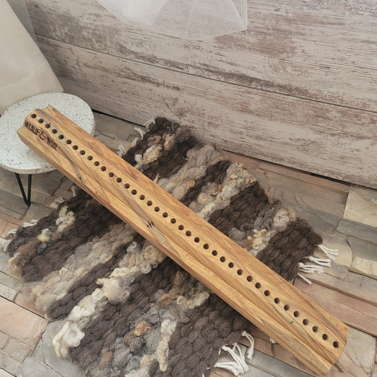 24" Dainty Lady Peg Loom - Ambrosia Maple 25-172