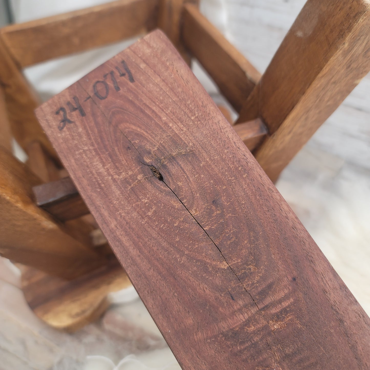 20" Dainty Lady Peg Loom - Black Walnut - 24-074