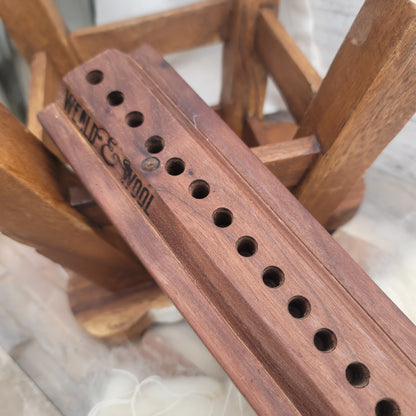 24" Dainty Lady Peg Loom - Black Walnut -24-075