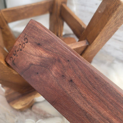 24" Walnut Dainty Lady Peg Loom - 24-065
