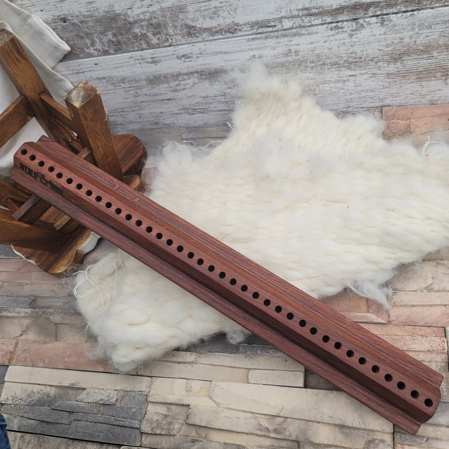 24" Dainty Lady Peg Loom - Black Walnut - 24-192