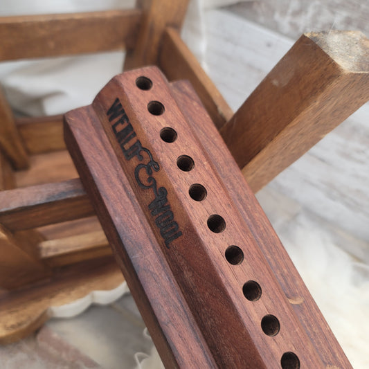24" Dainty Lady Peg Loom - Black Walnut - 24-192