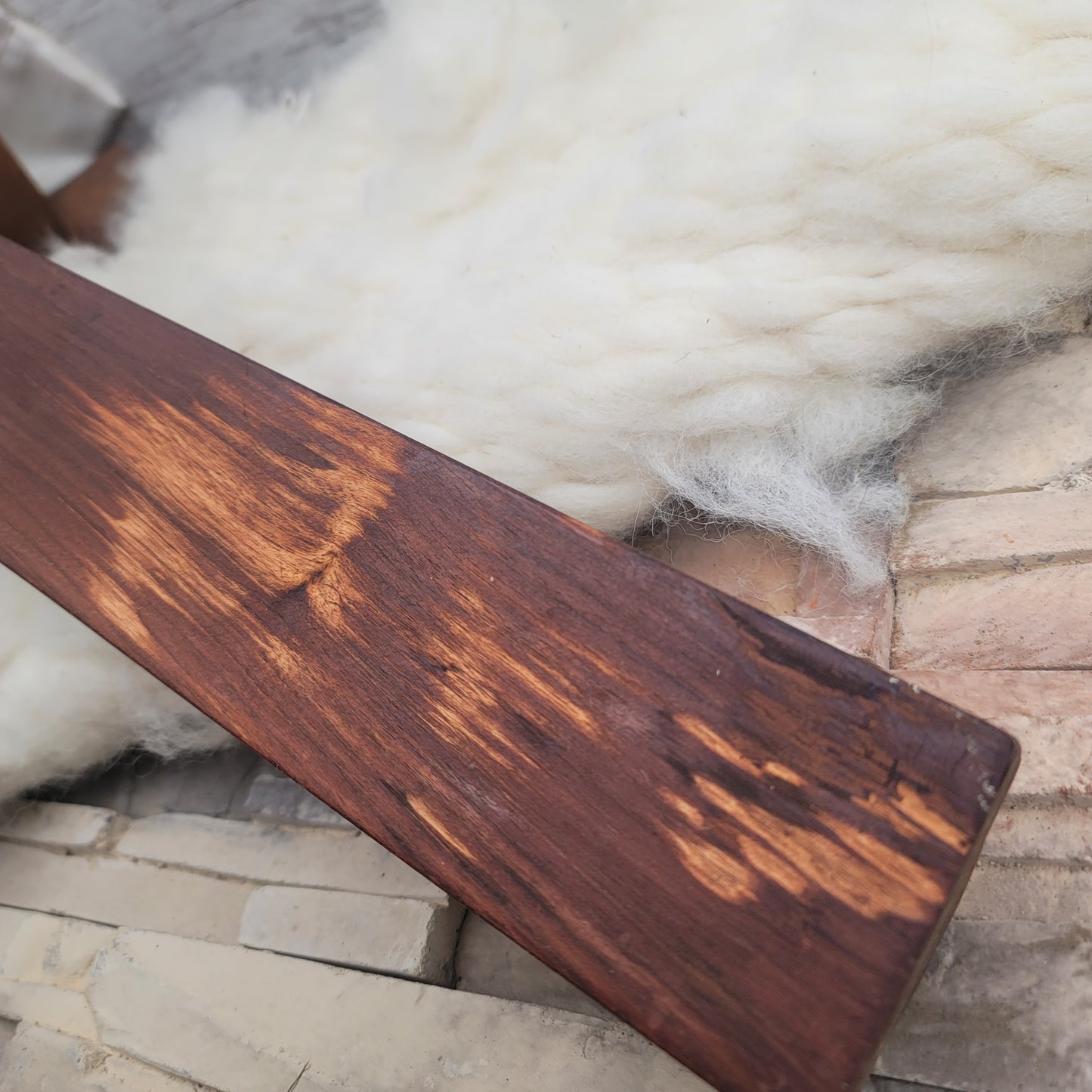 24" Dainty Lady Peg Loom - Black Walnut - 24-192