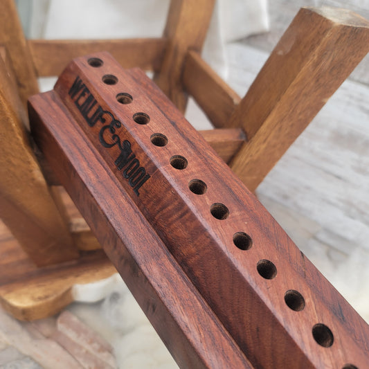 24" Dainty Lady Peg Loom - Black Walnut - 24-193