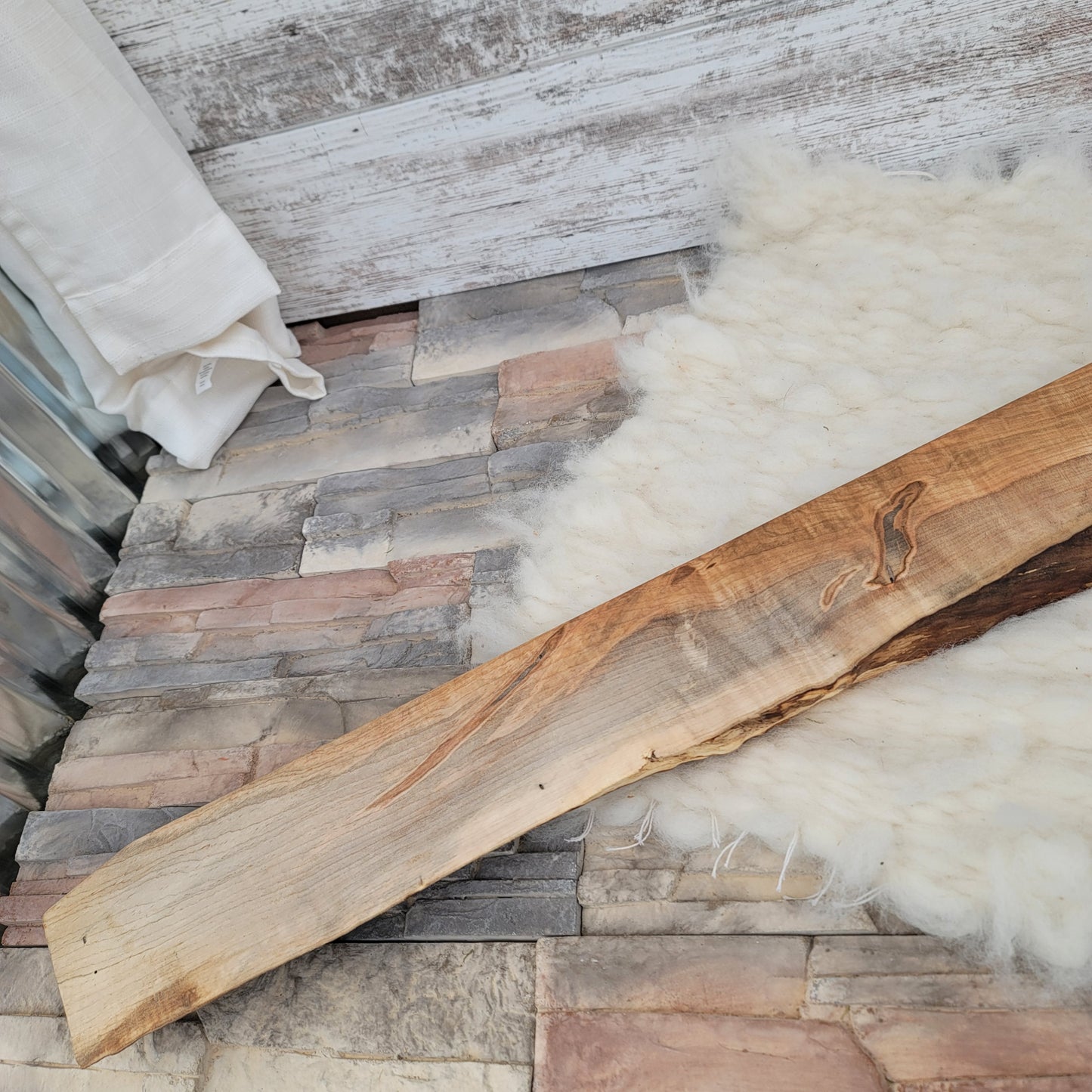 39" Ambrosia Maple Live Edge Goldilocks Peg Loom - 25-114