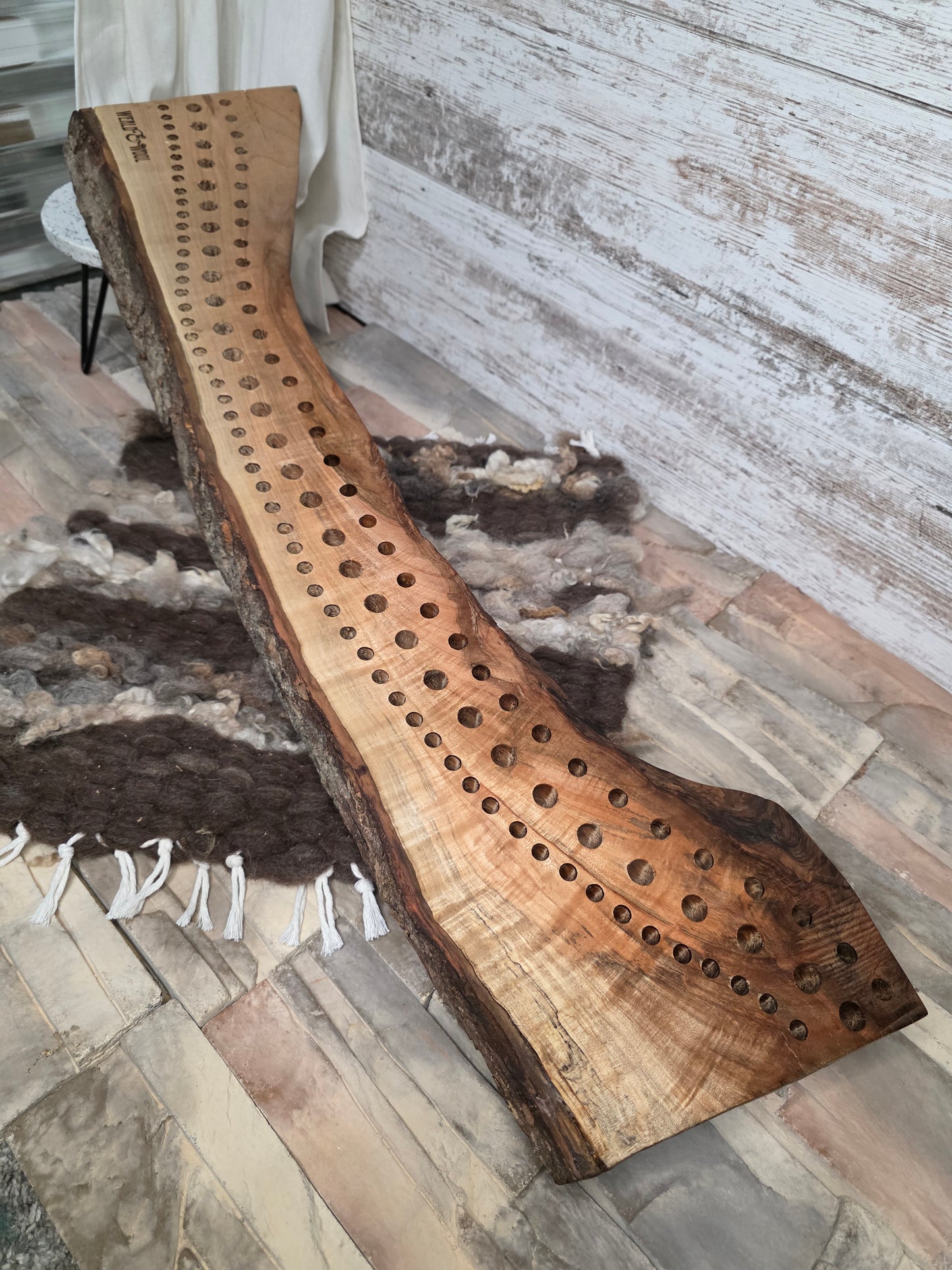 35" Goldilocks Peg Loom - Curved Ambrosia Maple - 25-223