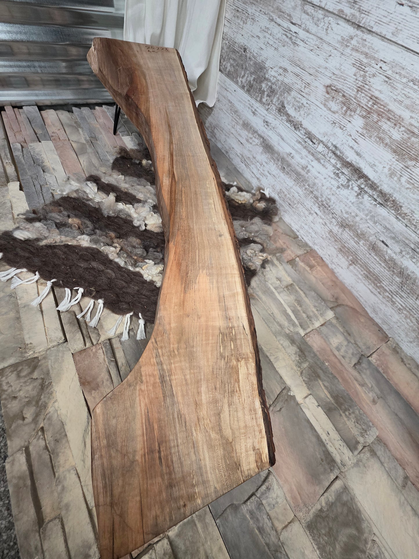 35" Goldilocks Peg Loom - Curved Ambrosia Maple - 25-223