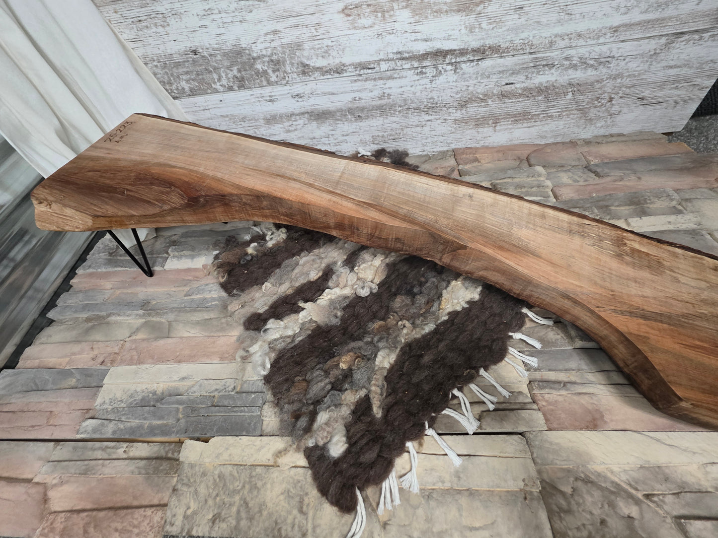 35" Goldilocks Peg Loom - Curved Ambrosia Maple - 25-223