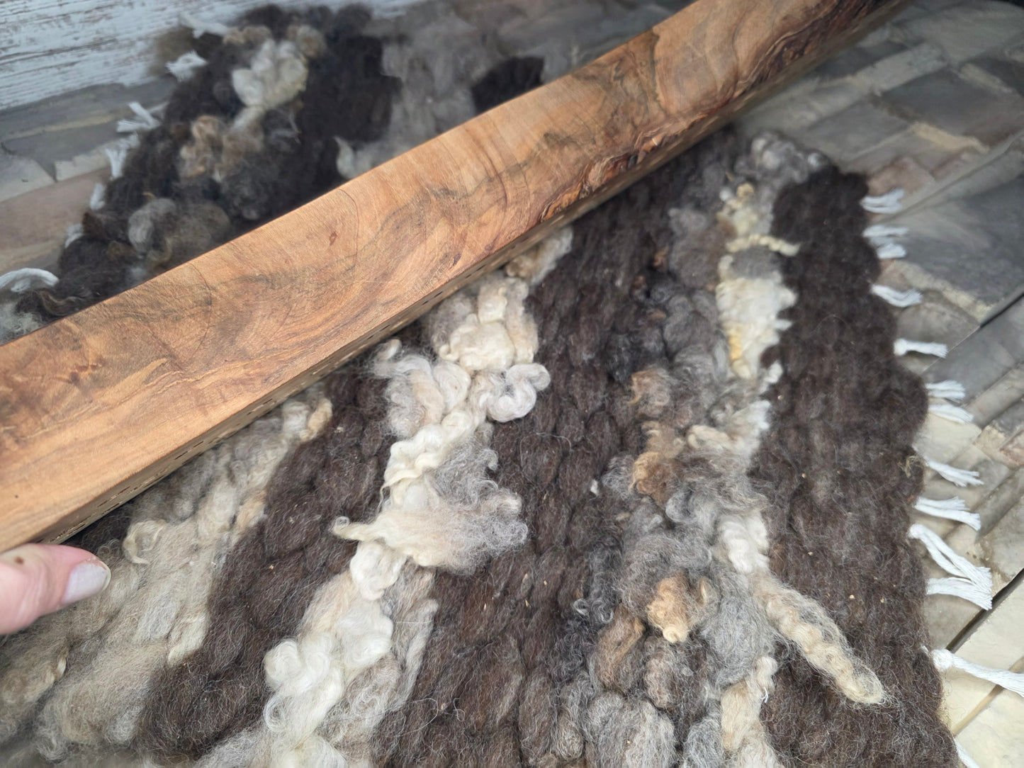 35" Goldilocks Peg Loom - Curved Ambrosia Maple - 25-223