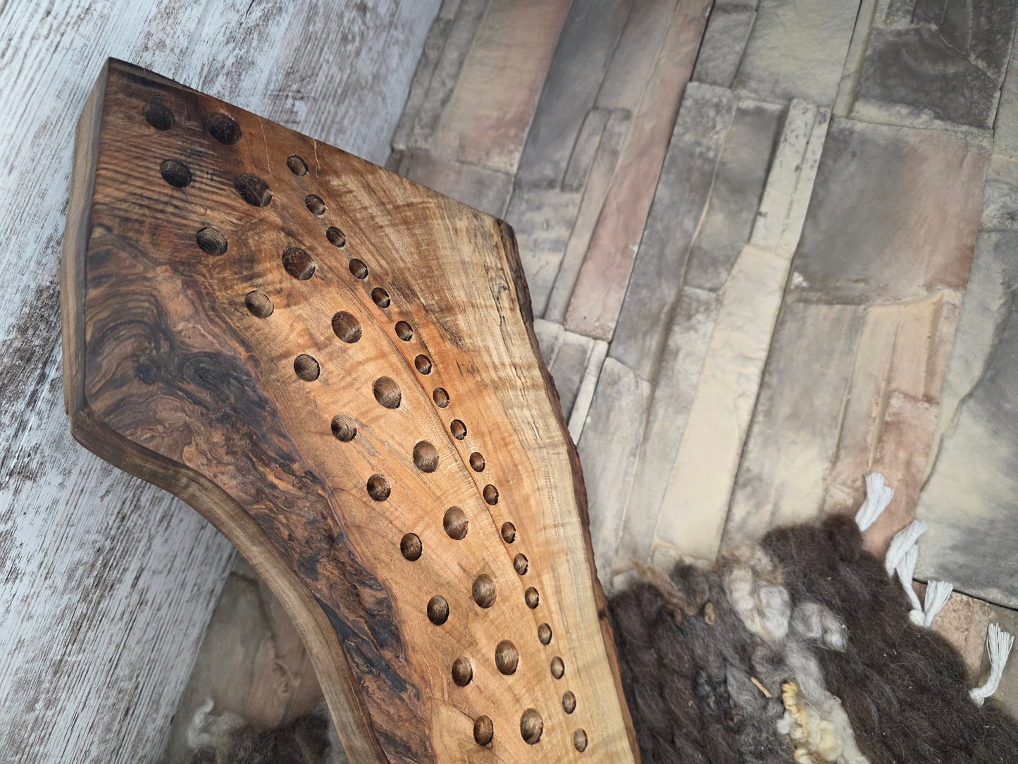 35" Goldilocks Peg Loom - Curved Ambrosia Maple - 25-223