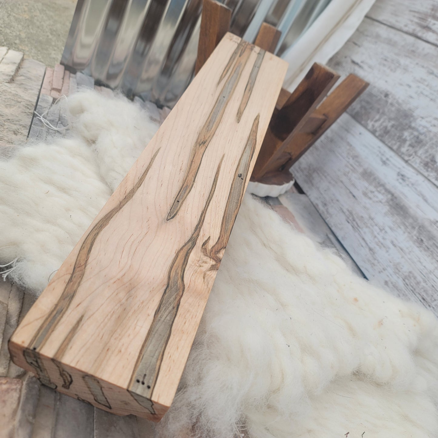 24" Ambrosia Maple Goldilocks Peg Loom - 25-120