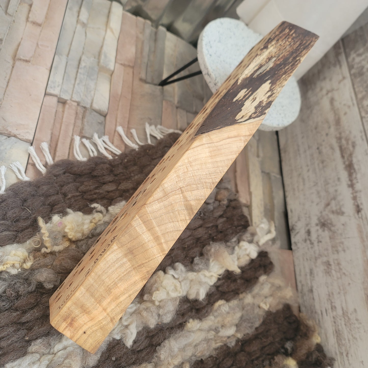 16" Ambrosia Maple Live Edge Goldilocks Peg Loom - 25-185