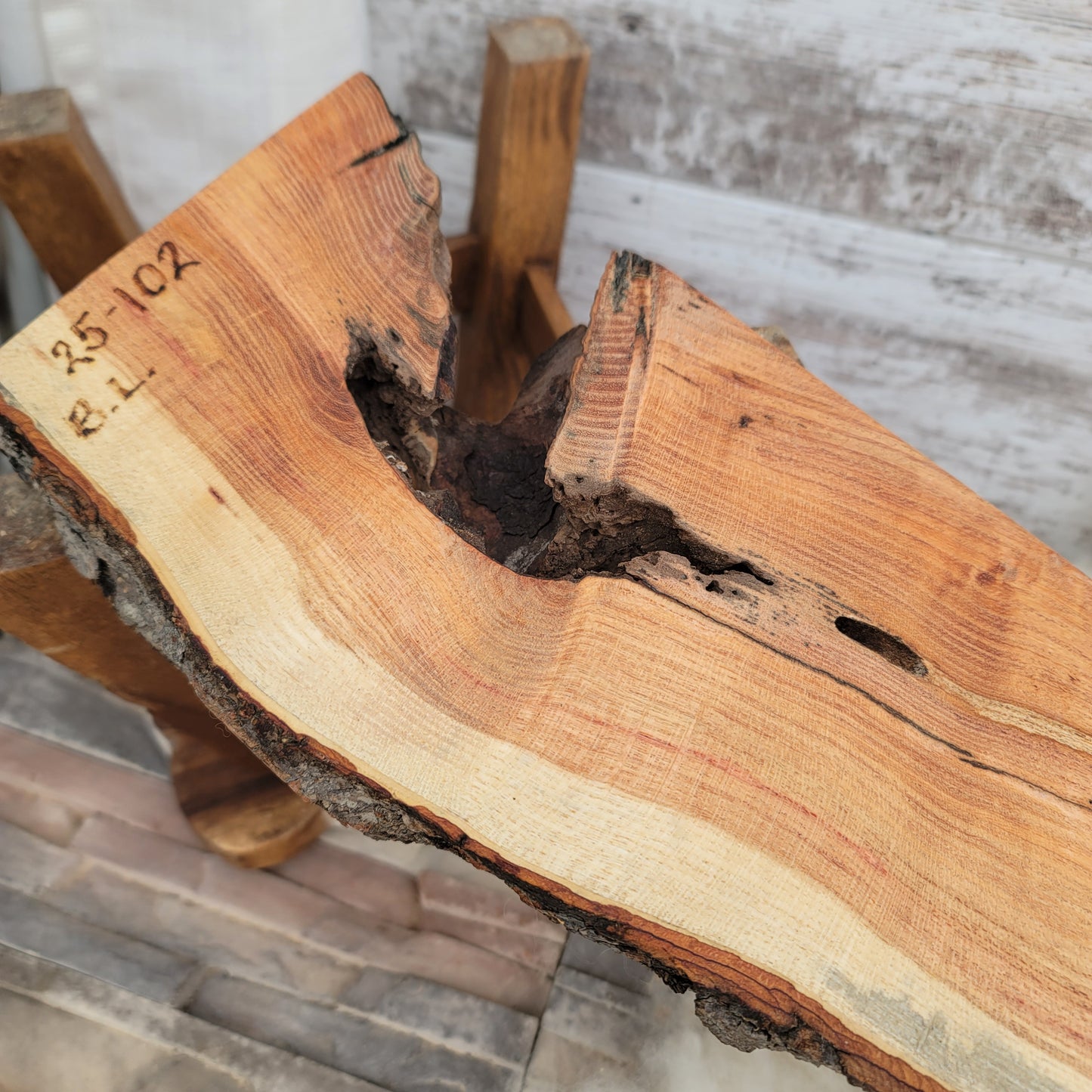 37" Goldilocks Peg Loom - Live Edge - Black Locust - 25-102